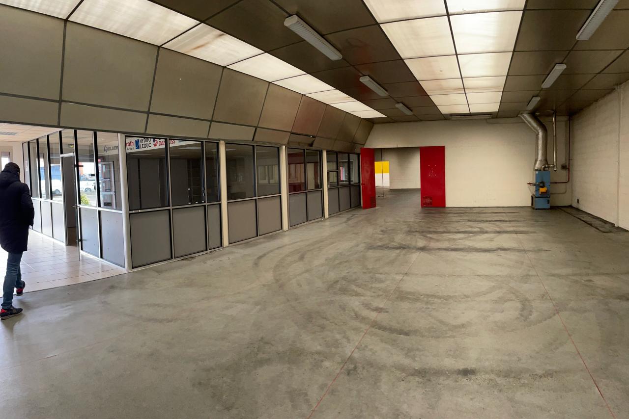 Local d'activité Saint-Étienne-du-Rouvray 1100m² Location local d'activité Saint-Étienne-du-Rouvray Seine-Maritime OLACT2201702 4